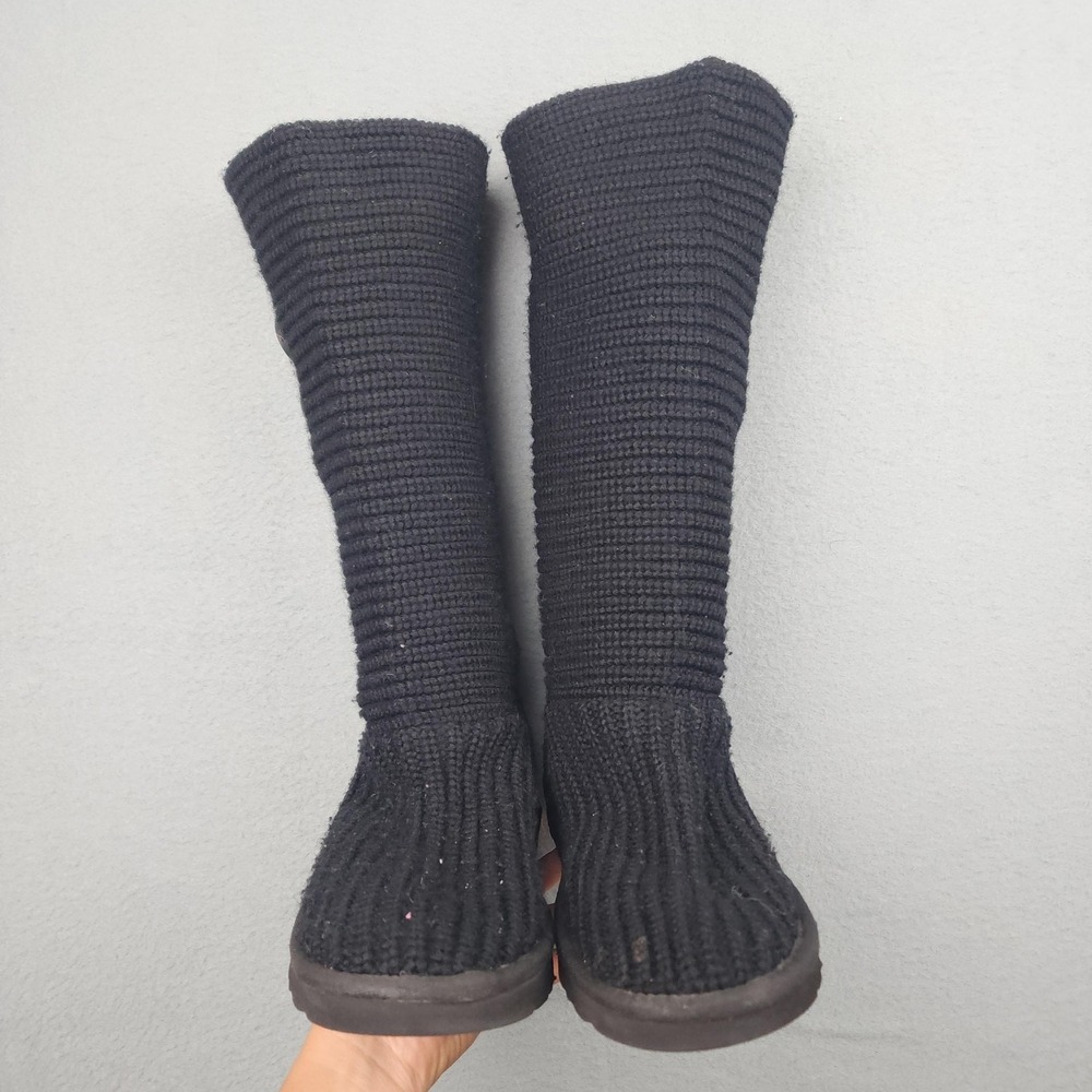 UGG Classic Cardy Boots Womens Size 7 Black Knit Sheepskin Tall Button 5819